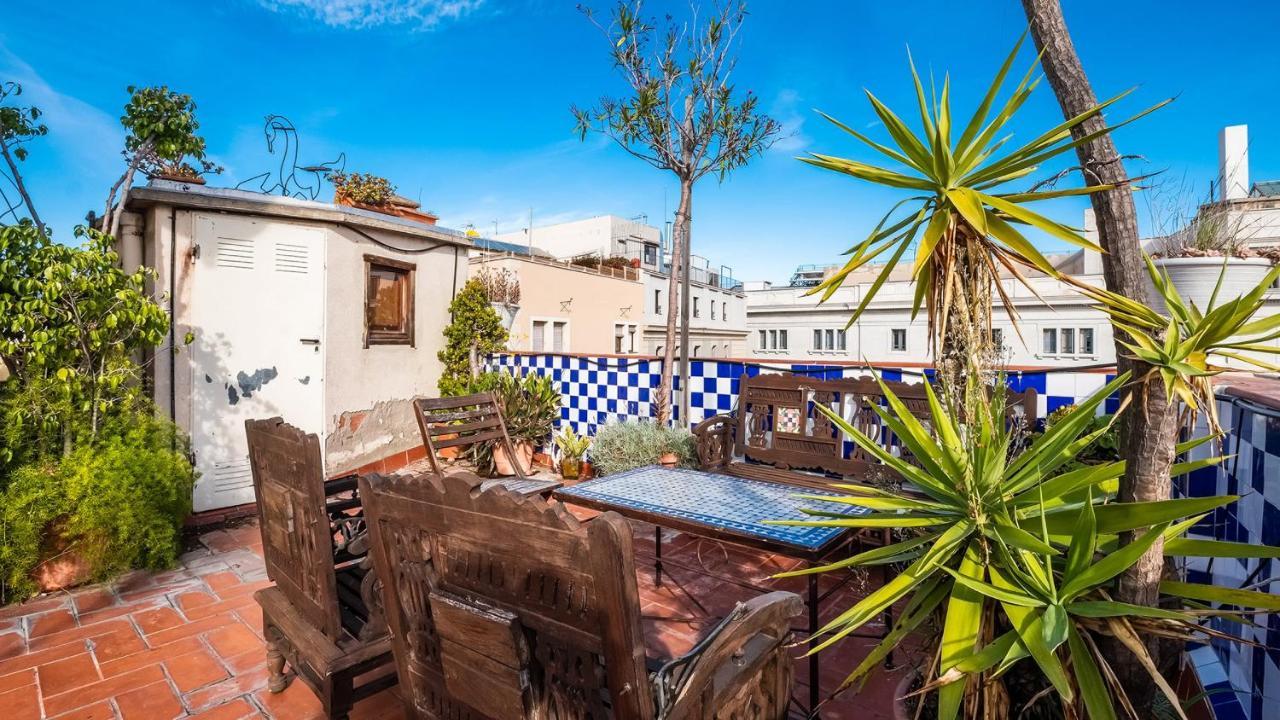Apartamentos El Pintor Barselona Dış mekan fotoğraf