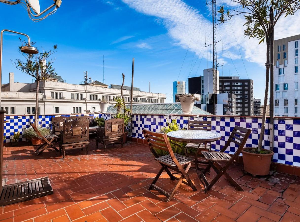 Apartamentos El Pintor Barselona Dış mekan fotoğraf