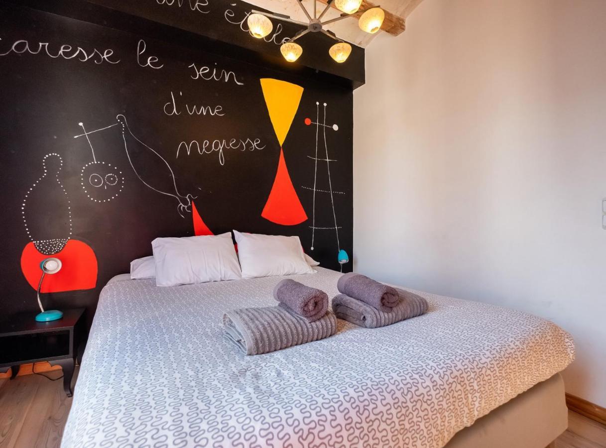 Apartamentos El Pintor Barselona Dış mekan fotoğraf