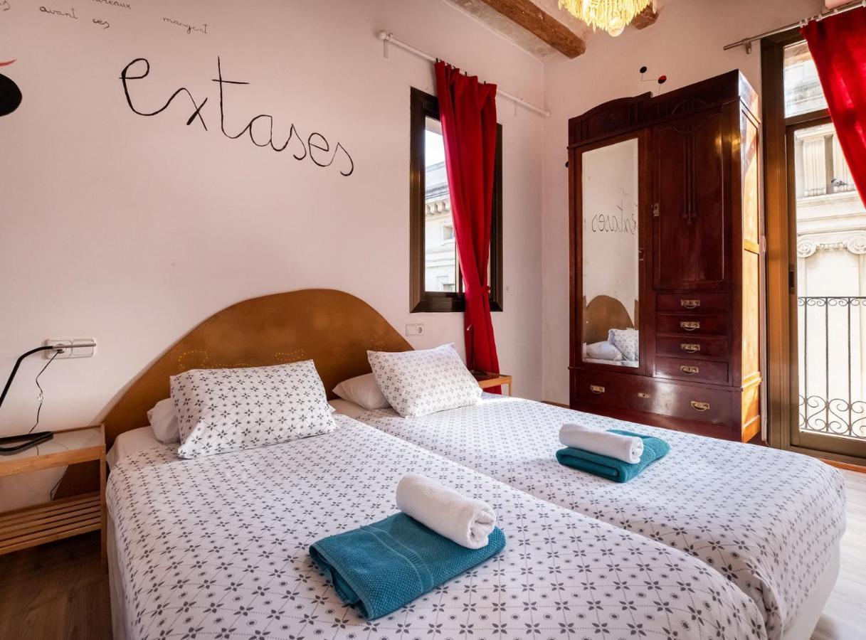 Apartamentos El Pintor Barselona Dış mekan fotoğraf