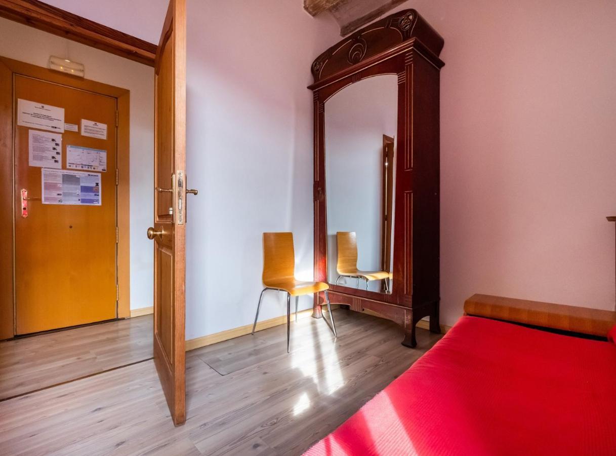 Apartamentos El Pintor Barselona Dış mekan fotoğraf