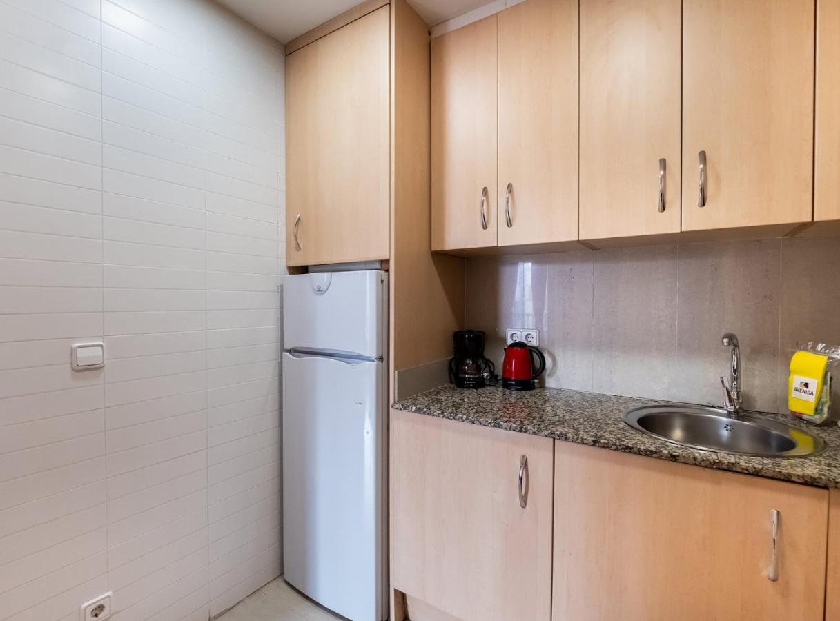 Apartamentos El Pintor Barselona Dış mekan fotoğraf